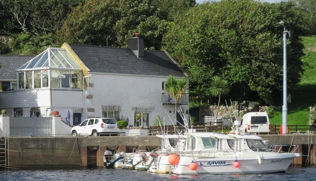 Ostan Gweedore Deluxe Apartments Bunbeg Exterior foto